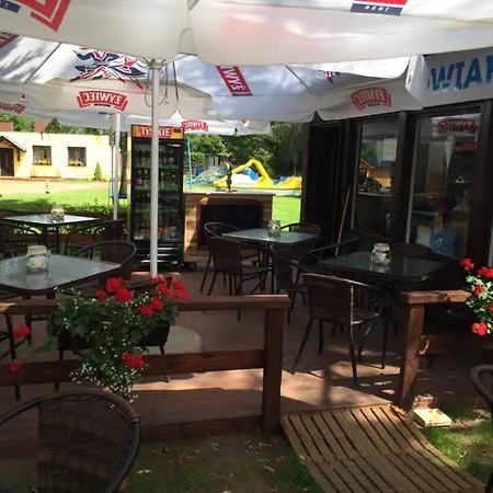 Borowiak Kompleks wypoczynkowy *